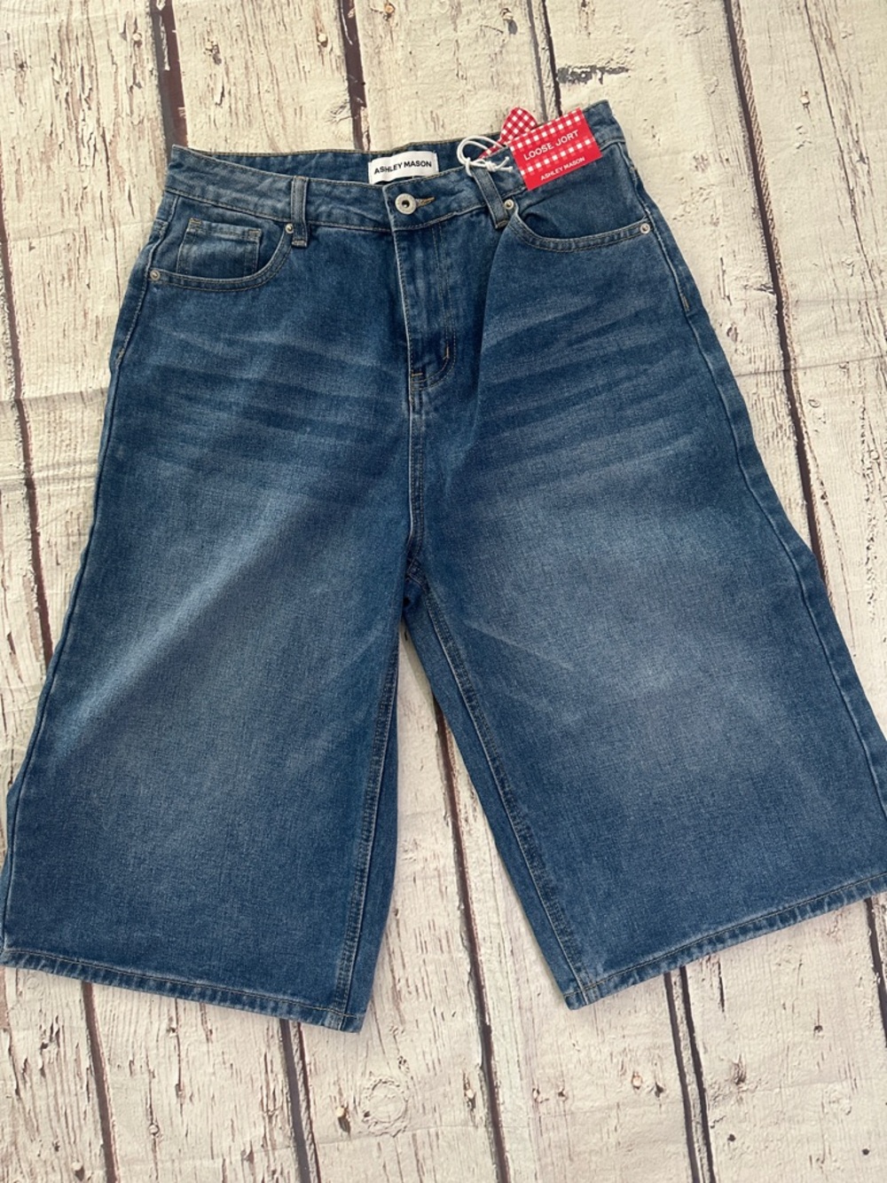 Ashley Mason High-Rise Dark Blue Denim Loose Jort - Picture 5 of 7